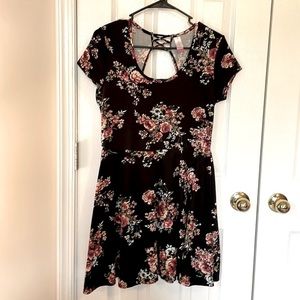 Target NO BOUNDARIES Large black floral fit and flare dress